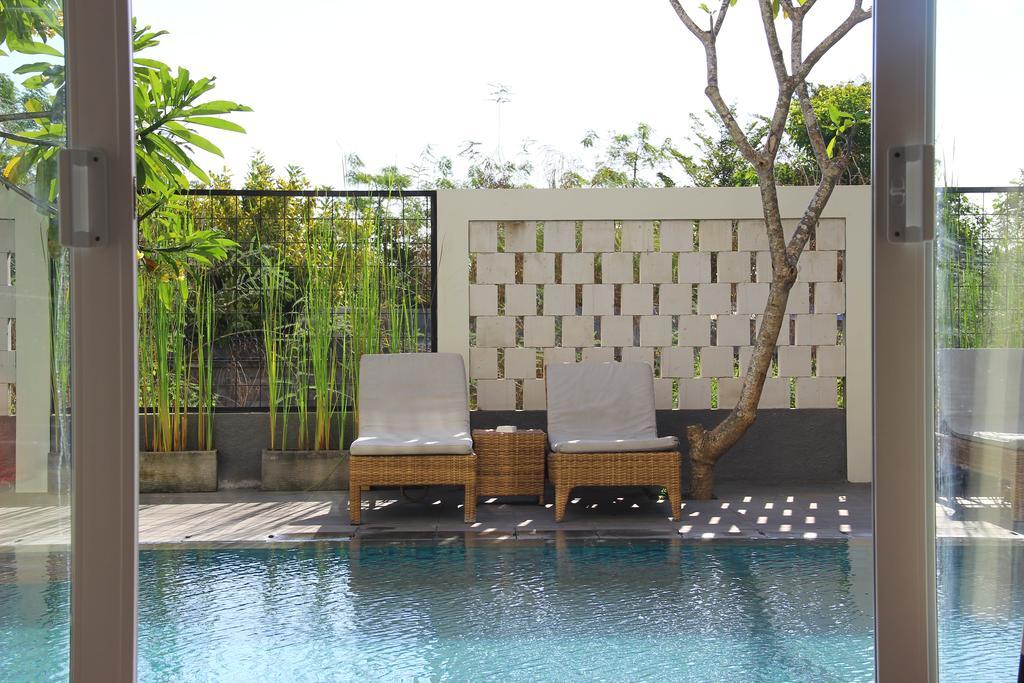 โรงแรมพารากอน เซมินยัค ภายนอก รูปภาพ
